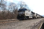 NS 4251 leads train 781 through MP 124.4 at Duncannon PA